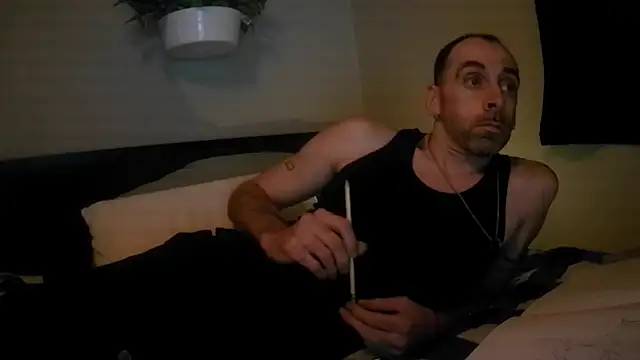 Snapshot of smokee_parT903 chatting on 09.22.25 smokee parT903 online show from 09.22.25