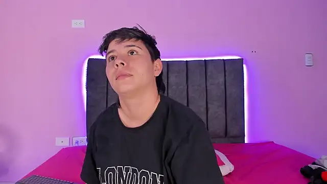 AbbySmiitth  online show from 01.29.25