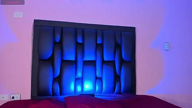 AbbySmiitth  online show from 03.13.25