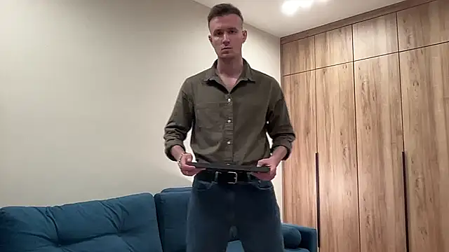 cute mark online show from 04.18.26