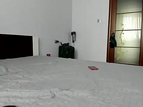 Snapshot of ElektraShine29 chatting on 03.20.26 ElektraShine29 online show from 03.20.26