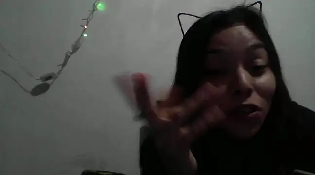 adry moon666 online show from 12.13.24