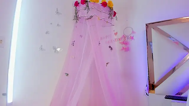 Snapshot of HayamiKioto chatting on 03.10.25 HayamiKioto online show from 03.10.25