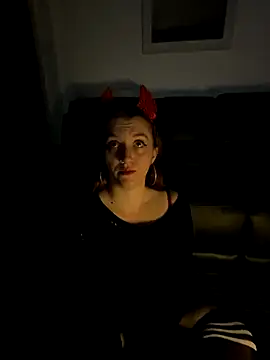 Stoner BarbieXX online show from 10.23.25