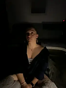 Snapshot of Stoner_BarbieXX chatting on 05.24.26 Stoner BarbieXX online show from 05.24.26