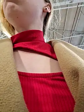 Snapshot of Public_Katrisha chatting on 09.27.25 Public Katrisha online show from 09.27.25