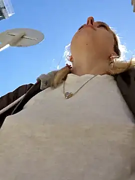 Snapshot of Public_Katrisha chatting on 10.01.25 Public Katrisha online show from 10.01.25