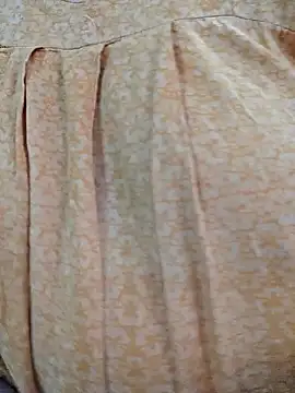 milf-kaira online show from 12.12.24