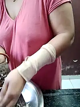 milf-kaira online show from 12.27.24