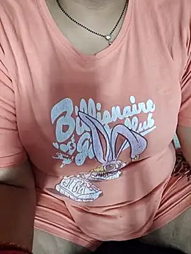 milf-kaira online show from 03.19.25