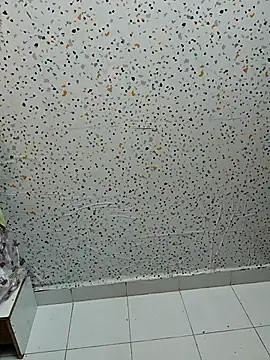 milf-kaira online show from 12.22.25