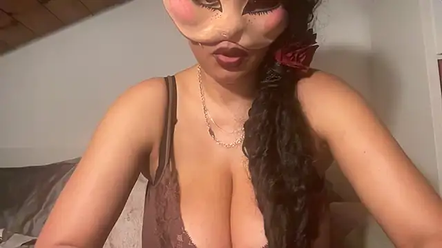 SCARLET-SANTANA online show from 02.21.25