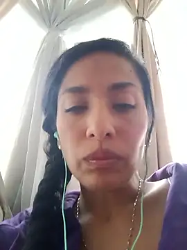 chloewildd  online show from 11.02.25