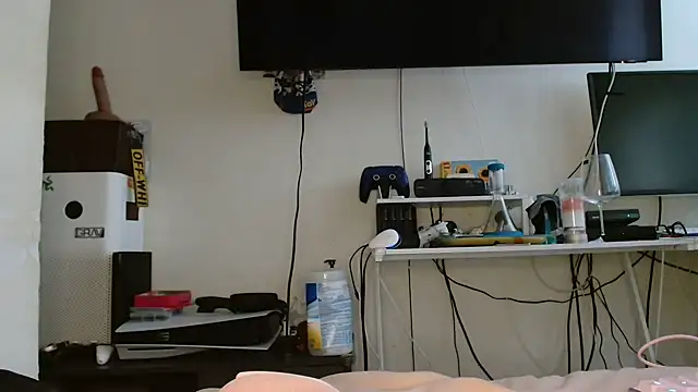 DirtyDi97 online show from 09.12.25