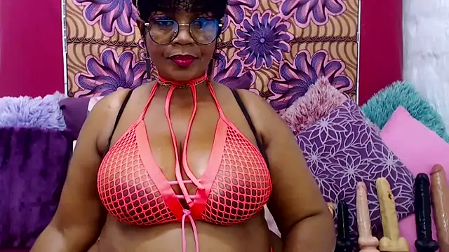 MATURExxxASS online show from 09.10.25