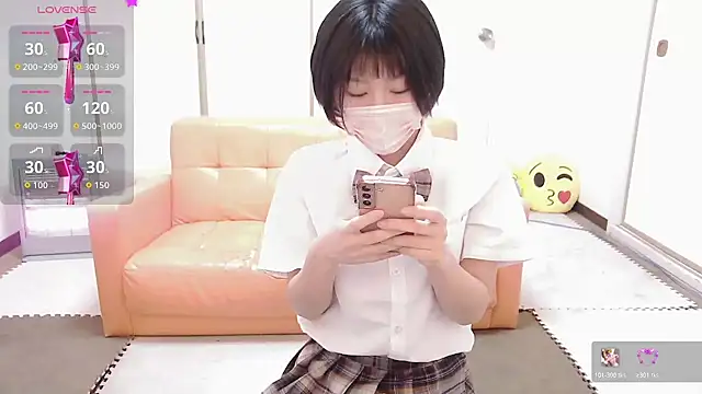 Snapshot of minamina1221 chatting on 03.11.26 minamina1221 online show from 03.11.26