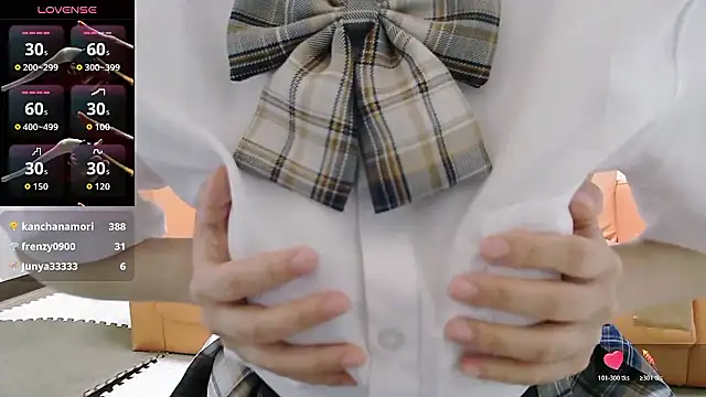 minamina1221 online show from 05.18.26