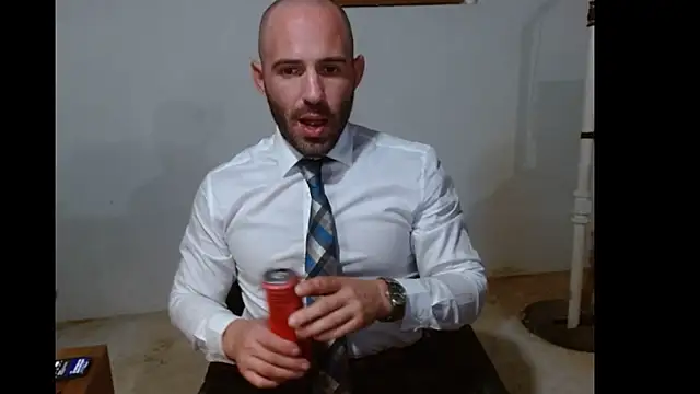 Snapshot of TheNakedPreacher chatting on 12.16.24 TheNakedPreacher online show from 12.16.24