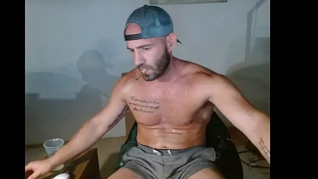 Snapshot of TheNakedPreacher chatting on 12.20.24 TheNakedPreacher online show from 12.20.24