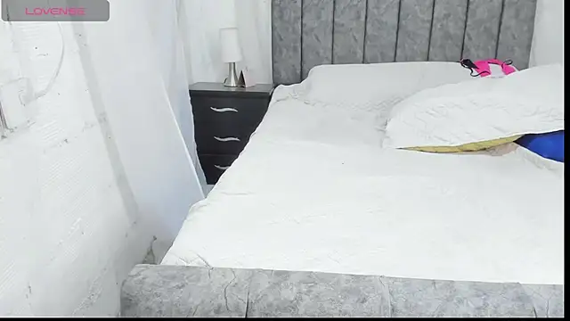 Snapshot of Natalystevens chatting on 03.19.25 Natalystevens online show from 03.19.25