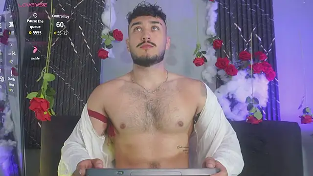 Snapshot of Zionmattis chatting on 02.13.26 Zionmattis online show from 02.13.26