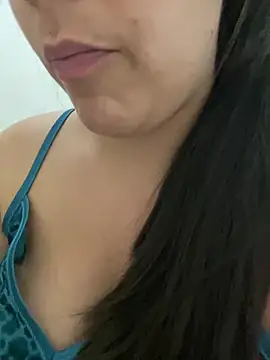 Snapshot of cheke42000 chatting on 03.23.25 cheke42000 online show from 03.23.25