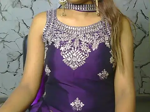 Snapshot of your_kritika chatting on 04.27.26 your kritika online show from 04.27.26
