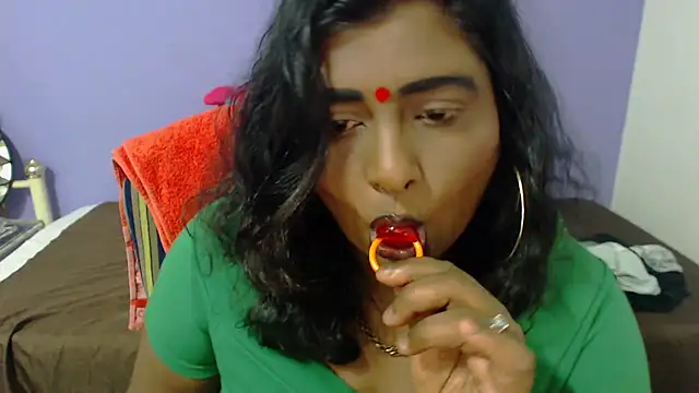 Snapshot of INDIANSIN2 chatting on 05.31.26 INDIANSIN2 online show from 05.31.26