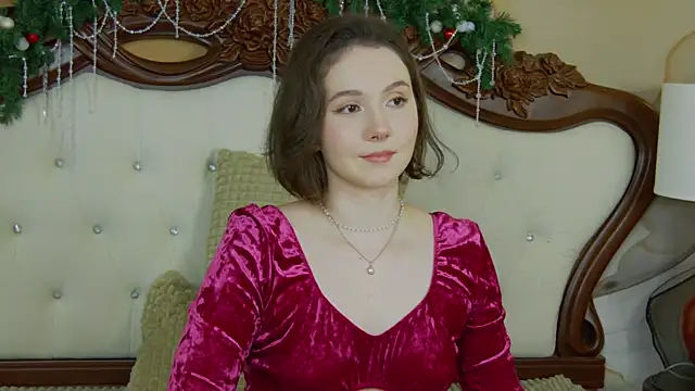 Snapshot of IreneRaye chatting on 01.08.25 IreneRaye online show from 01.08.25