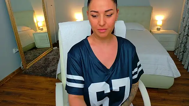 Snapshot of Amy--Samy chatting on 06.20.26 Amy--Samy online show from 06.20.26