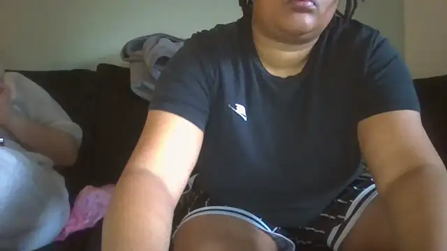 Snapshot of vanilla_chocolate23 chatting on 12.20.24 vanilla chocolate23 online show from 12.20.24