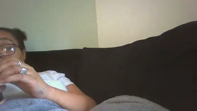 Snapshot of vanilla_chocolate23 chatting on 02.04.25 vanilla chocolate23 online show from 02.04.25