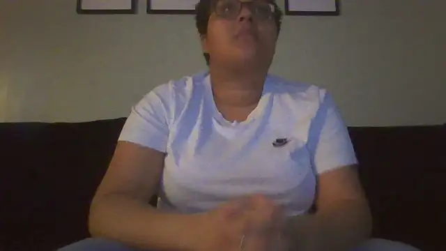 Snapshot of vanilla_chocolate23 chatting on 02.05.25 vanilla chocolate23 online show from 02.05.25