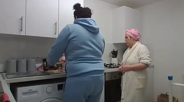 Snapshot of vanilla_chocolate23 chatting on 02.07.25 vanilla chocolate23 online show from 02.07.25