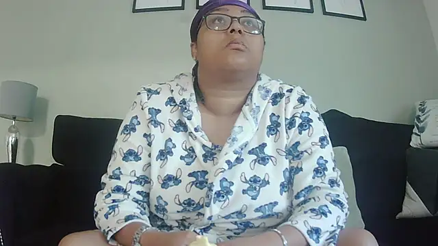 Snapshot of vanilla_chocolate23 chatting on 10.06.25 vanilla chocolate23 online show from 10.06.25