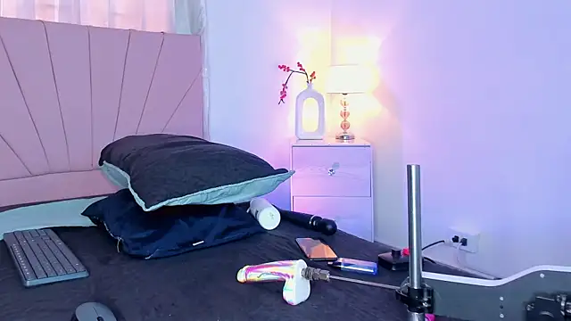 misskatthy1 online show from 04.04.26