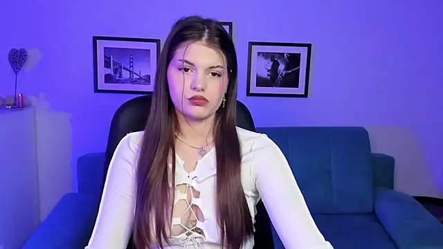 AdeliaKiss online show from 01.14.25