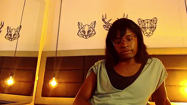 candy lovee69 online show from 02.25.25