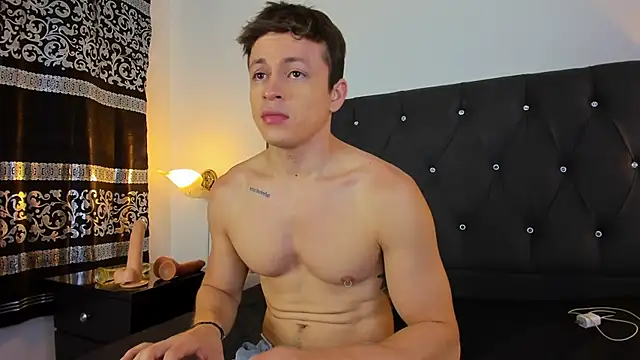 Angel Cuervo online show from 01.24.25