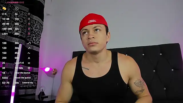 Angel Cuervo online show from 03.18.25