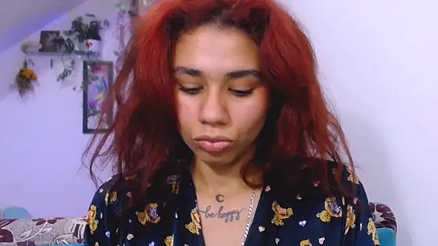 Snapshot of diamonmeli chatting on 03.14.25 diamonmeli online show from 03.14.25