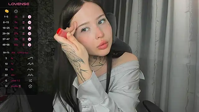 Snapshot of kate8ketee8 chatting on 01.27.25 kate8ketee8 online show from 01.27.25