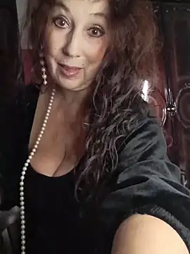 GypsyEsmeralda online show from 11.30.25