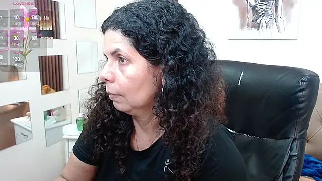 Snapshot of sila_bolum chatting on 05.05.26 sila bolum online show from 05.05.26