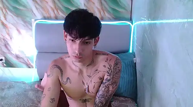 Apolo Hidalgo01 online show from 03.21.25