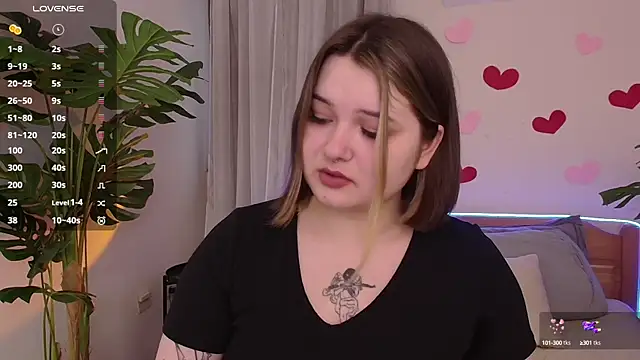 Alice Walters online show from 02.06.25