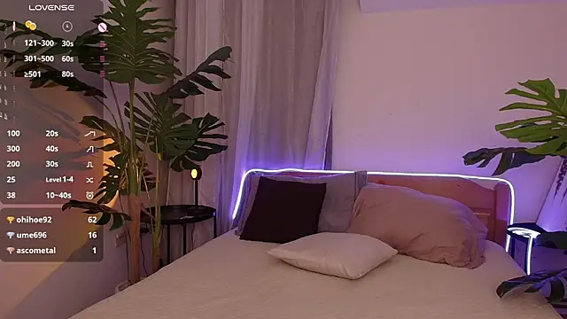 Alice Walters online show from 03.07.25