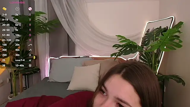 Alice Walters online show from 09.10.25