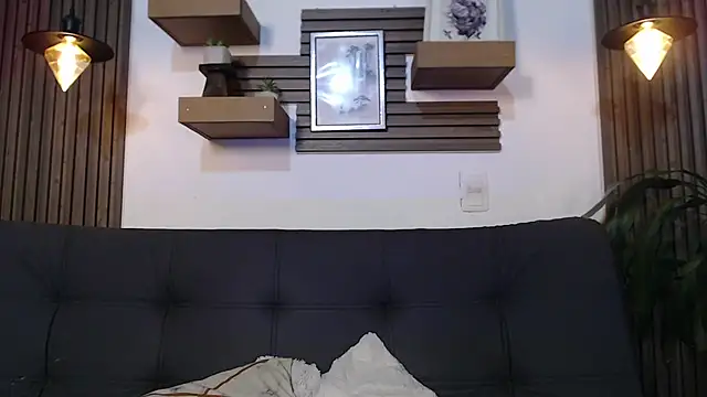 rihannagil online show from 02.10.26