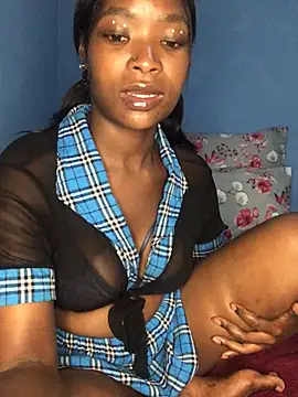 Snapshot of NunuBerry16 chatting on 01.13.25 NunuBerry16 online show from 01.13.25